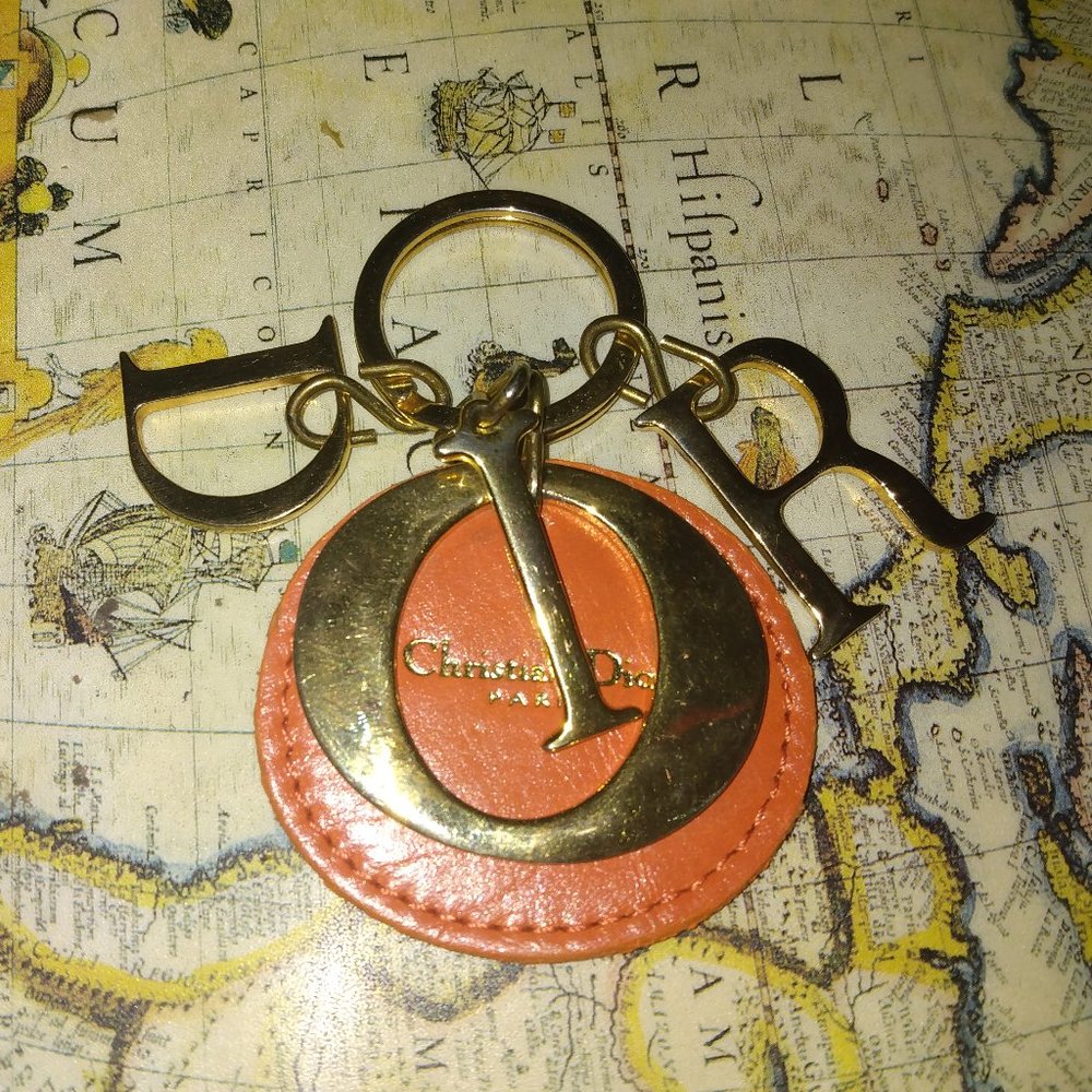 ❤️CHRISTIAN DIOR GOLD Lady Dior Letter Keychain Hangtag FOB